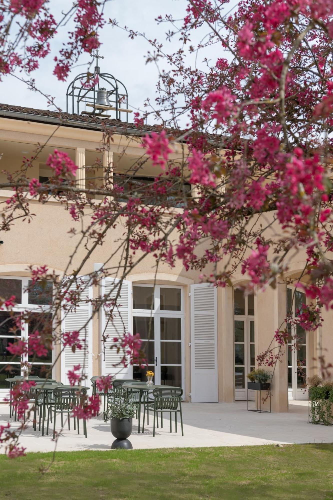 Hotel Le Prieure Paray-le-Monial Bagian luar foto